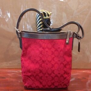 Coach Red Signature C Crossbody Bagunwritte